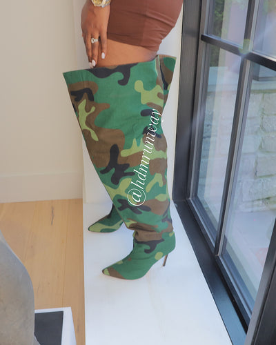 Camo Flaunt Thigh High Boots